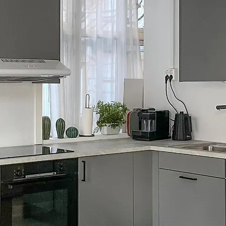 Beautiful In With Kitchen Bergen
